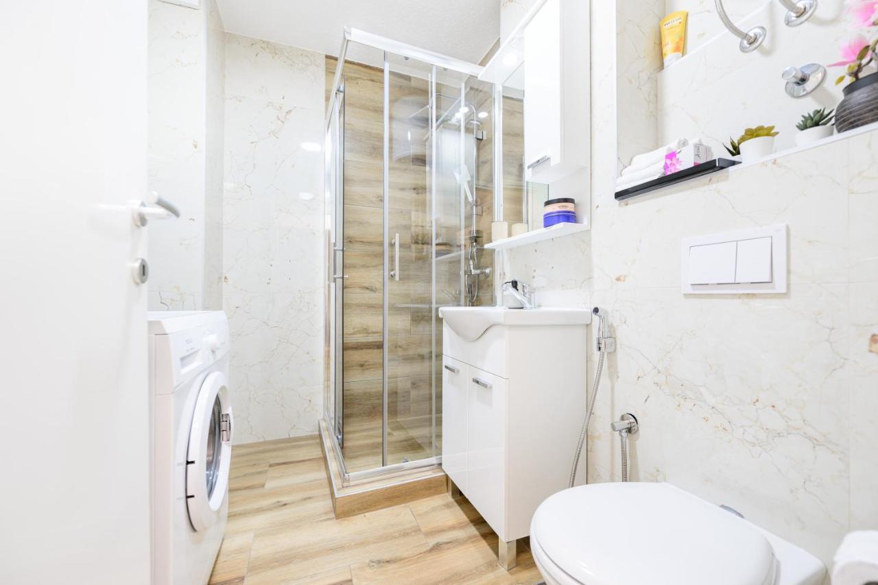 Apartment Una Alipasino With Two Bedrooms Sarajevo Bagian luar foto