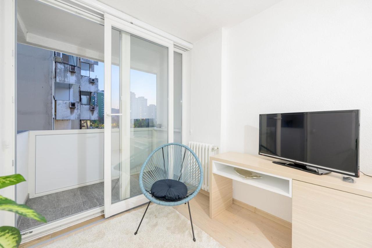 Apartment Una Alipasino With Two Bedrooms Sarajevo Bagian luar foto